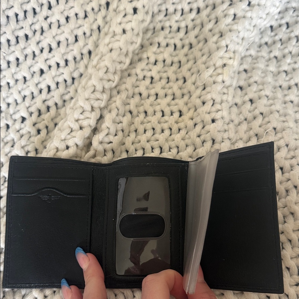 Dockers Wallet - Picture 2 of 4